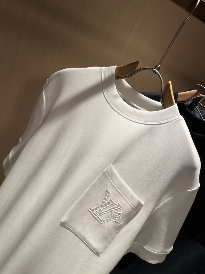 l0vis Vvtt0n t-shirt